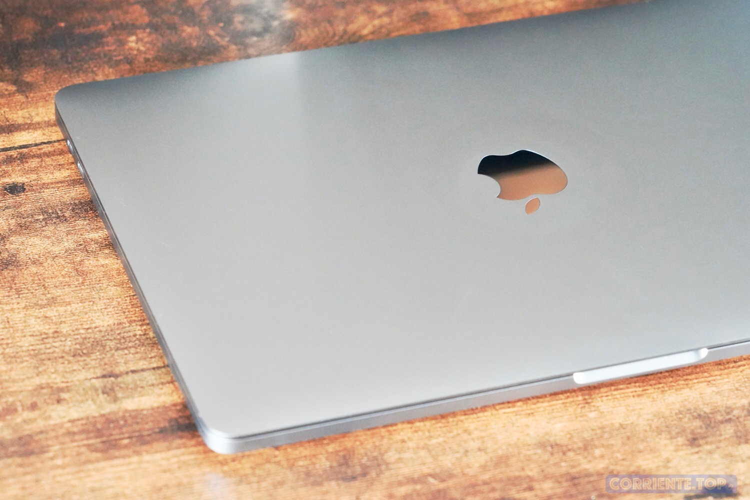 【徹底レビュー】MacBook Pro 2019 13インチ：性能向上とキーボードの改良でいよいよ完成体に。2018年モデルとの比較も