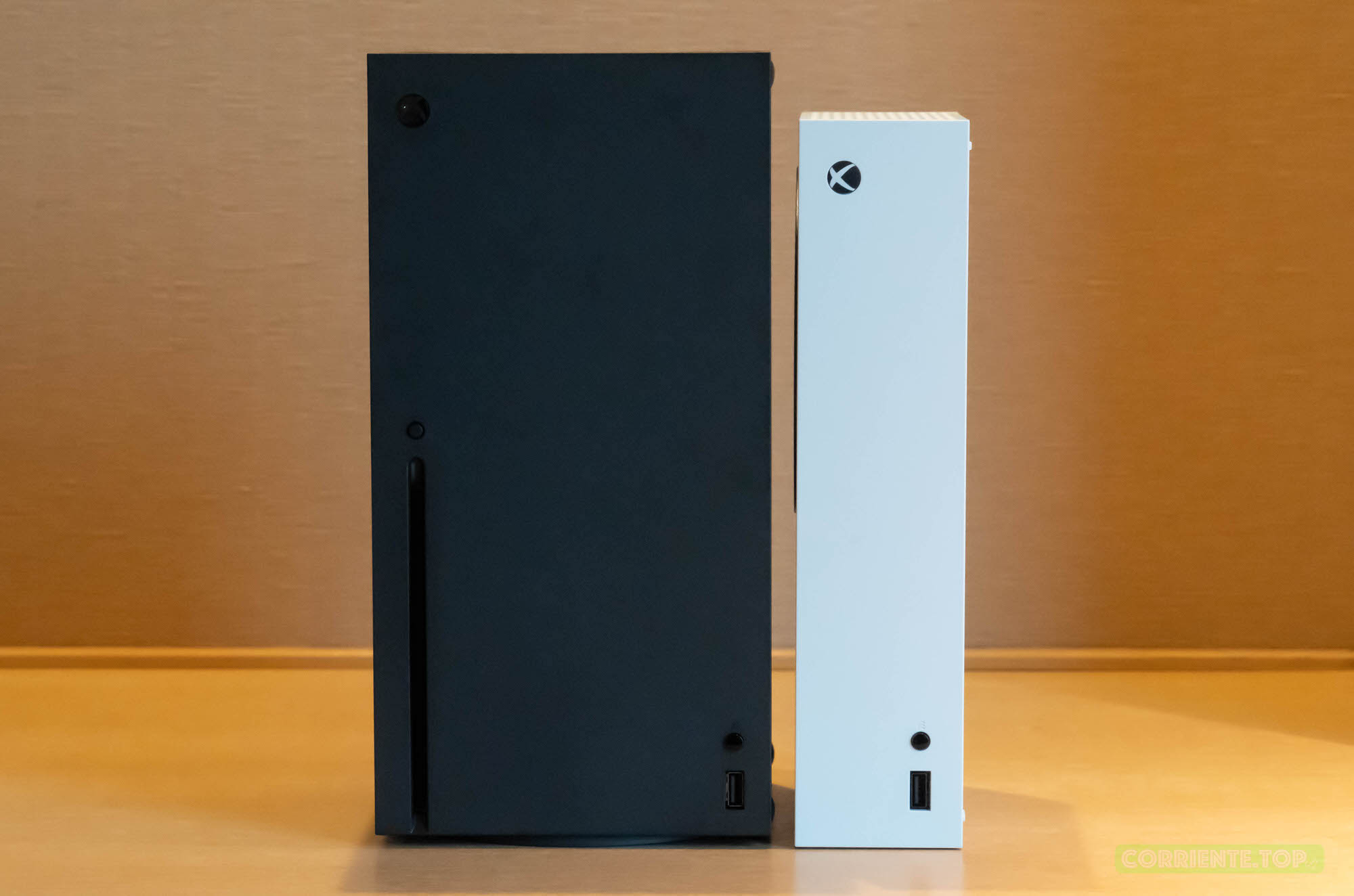 Xbox Series S 詳細レビュー | 次世代機とは思えぬコンパクトさ＆価格 