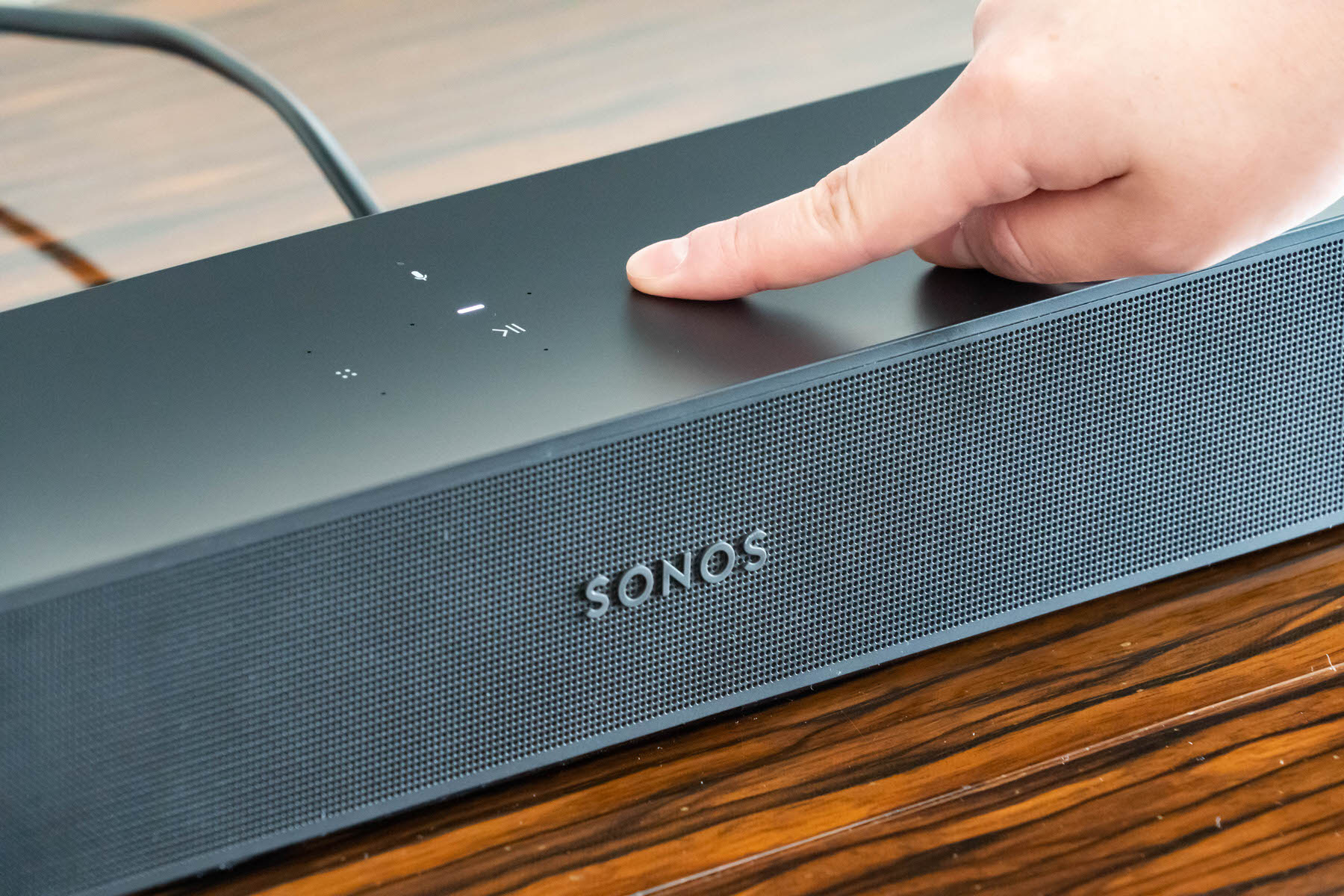 Sonos Beam (Gen 2) レビュー。自宅テレビをツーランク上に引き上げる 