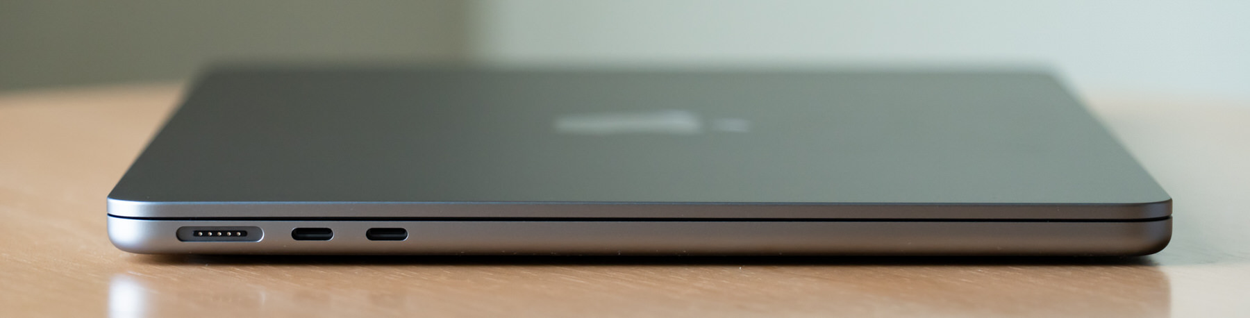 MacBook Air レビュー｜M2チップの実力を徹底検証。誰にオススメなのか 