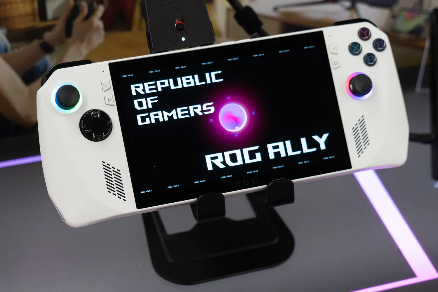 ROG Ally｣ 6月14日より国内発売。ASUSの注目ポータブルゲーミングPC